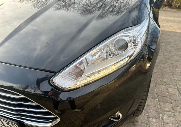 Ford Fiesta cena 24900 przebieg: 132000, rok produkcji 2013 z Mirsk małe 529